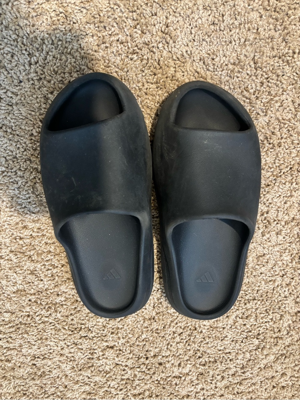Yeezy Black Slide Sandals with Open Toe